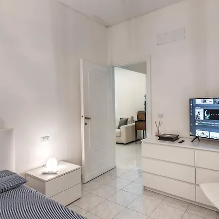 Apartment Ninas With Terrace Monteverde Rom