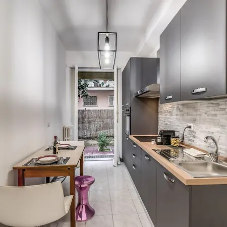 Nina's With Terrace Monteverde * Ρώμη